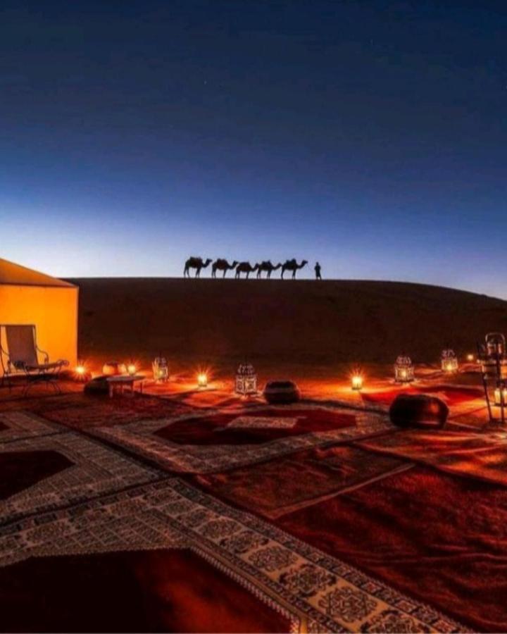 ホテルSunset Desert Camp メルズーガ エクステリア 写真
