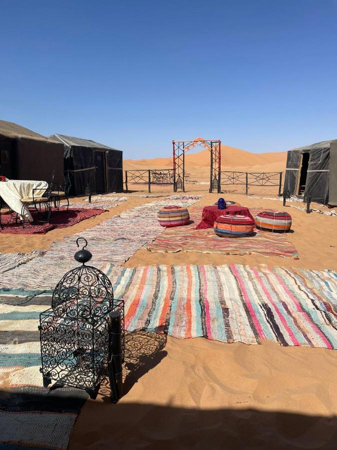 ホテルSunset Desert Camp メルズーガ エクステリア 写真