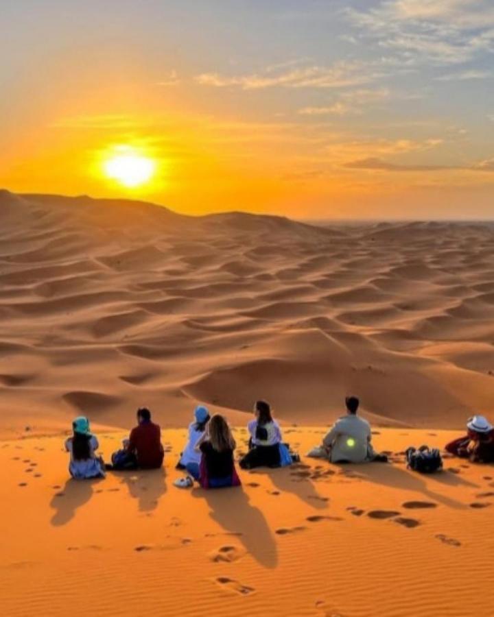 ホテルSunset Desert Camp メルズーガ エクステリア 写真
